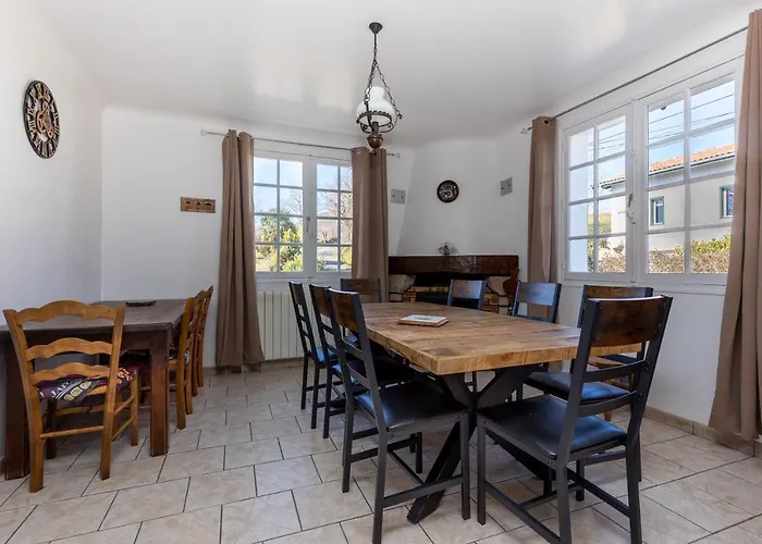 Maison Pikassariko - 4 Proche Frontiere Espagnole Sare
